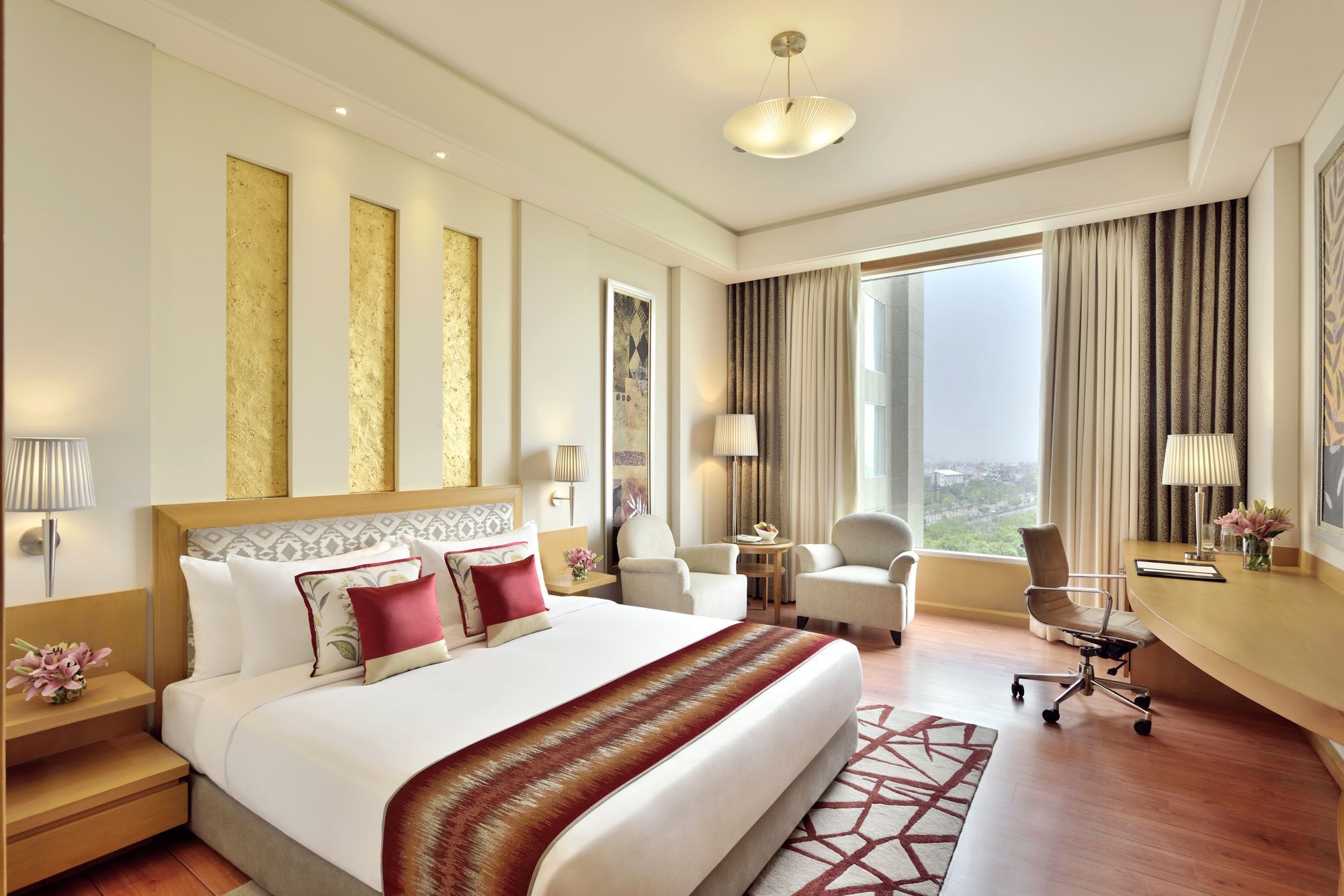 Hotel Radisson Noida Esterno foto